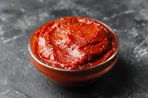 تصویر 3 از رب گوجه تیوپی با بسته‌ بندی مقاوم و ایمن